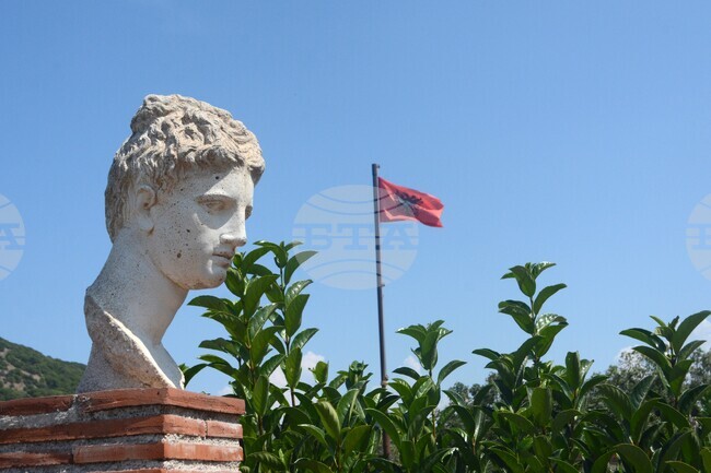 Увеличение с 14,5 процента на чуждестранните туристи в Албания на годишна база през януари