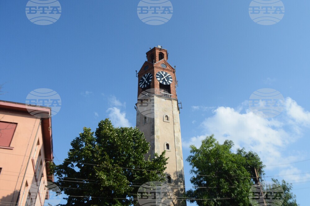 Косовският парламент пропусна и последния шанс да си избере председател преди изтичането на срока на Конституционния съд