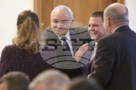 Служебно правителство - заседание