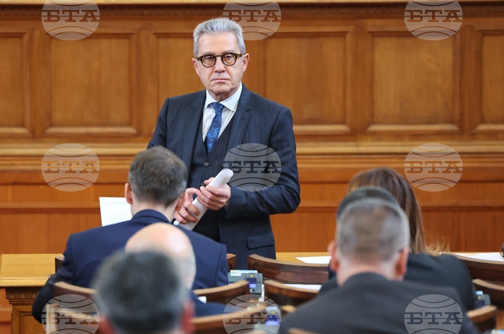 Парламент - заседание - Йордан Цонев