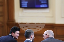 Парламент - заседание - Климент Шопов