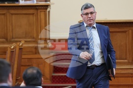 Парламент - заседание - Андрей Цеков