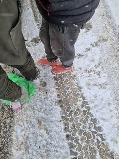 ГД „Гранична полиция“: Гранични полицаи спасиха от измръзване баща и дете в района на Драгоман