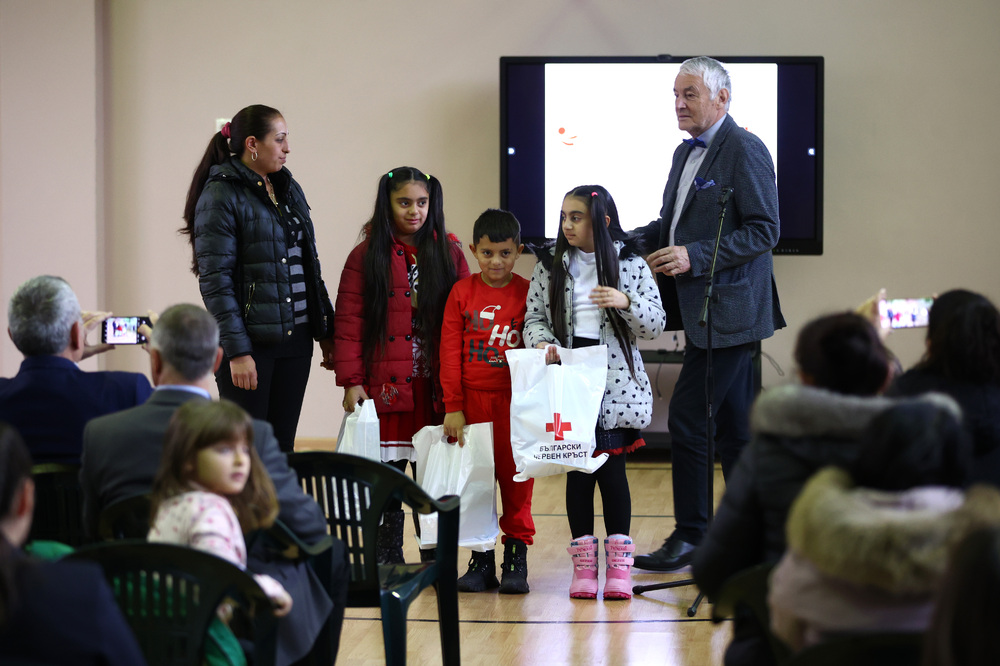 БЧК : 62 деца, пострадали при пътнотранспортни произшествия, получиха финансова подкрепа