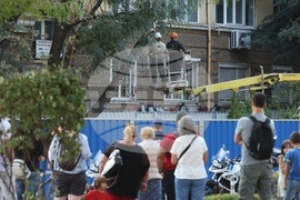 Улица „Опълченска“ - ремонт - дървета