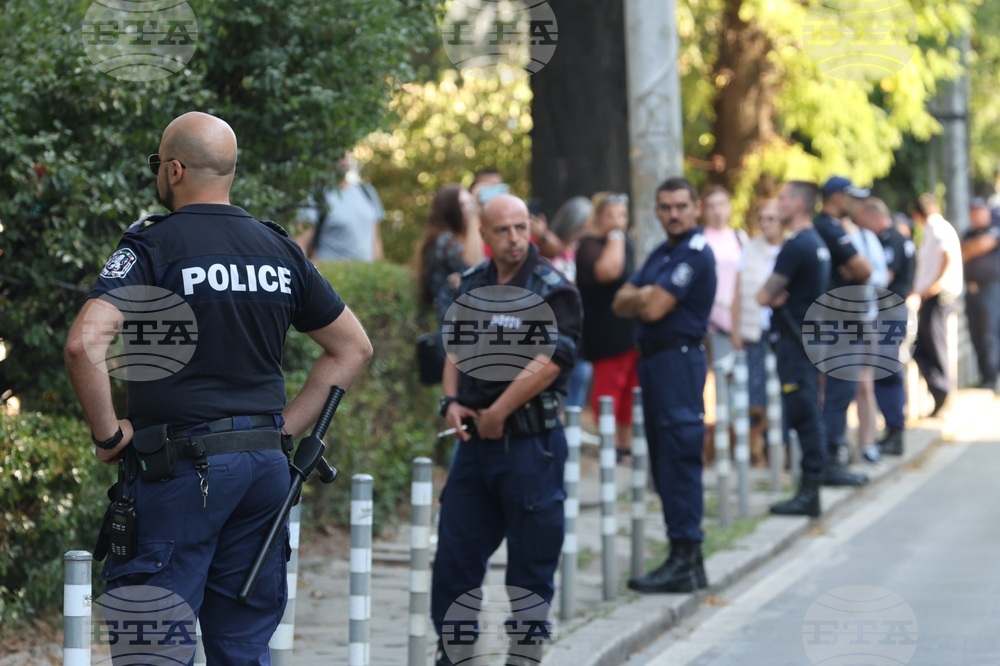 Улица „Опълченска“ - ремонт - дървета