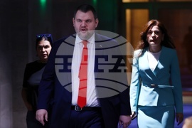 Народно събрание - Делян Пеевски - кулоари