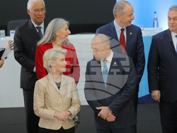 Снимка: Президентство - юбилейната среща на върха Европейски съюз- Асоциация на държавите от Югоизточна Азия (АСЕАН)