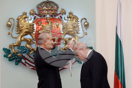 Румен Радев - Армен Едигарян- орден „Мадарски конник“