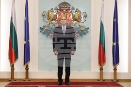 Румен Радев - Армен Едигарян- орден „Мадарски конник“