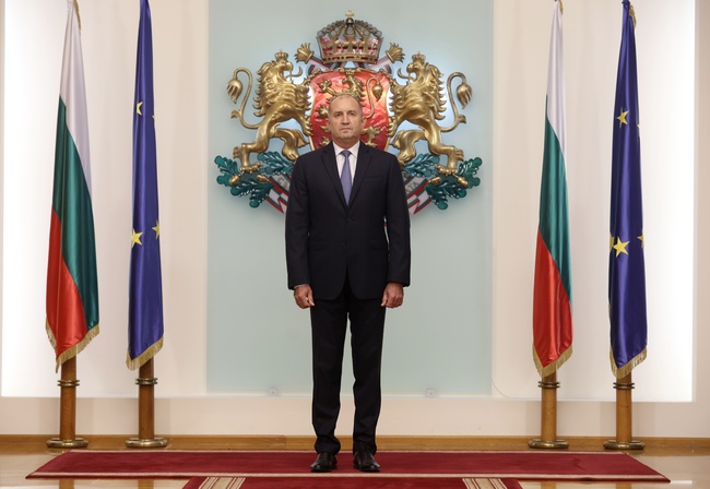 Румен Радев ще удостои с орден „Мадарски конник“ първа степен посланика на Алжир Мехила Месауд