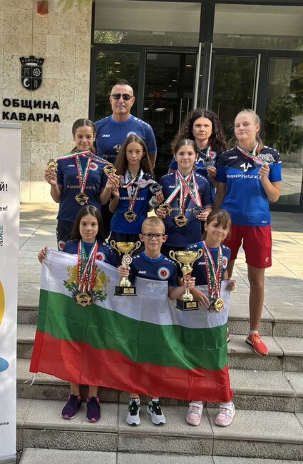 Община Каварна: Успехи за Клуб по бойни спортове „Калиакра“ Каварна на XIV Европейско първенство по шотокан карате в Унгария