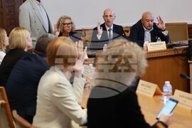 Парламент - Комисия по въпросите на младежта и спорта - заседание