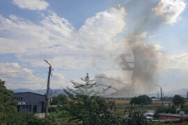 София - "Димитър Миленков" - сухи треви - пожар
