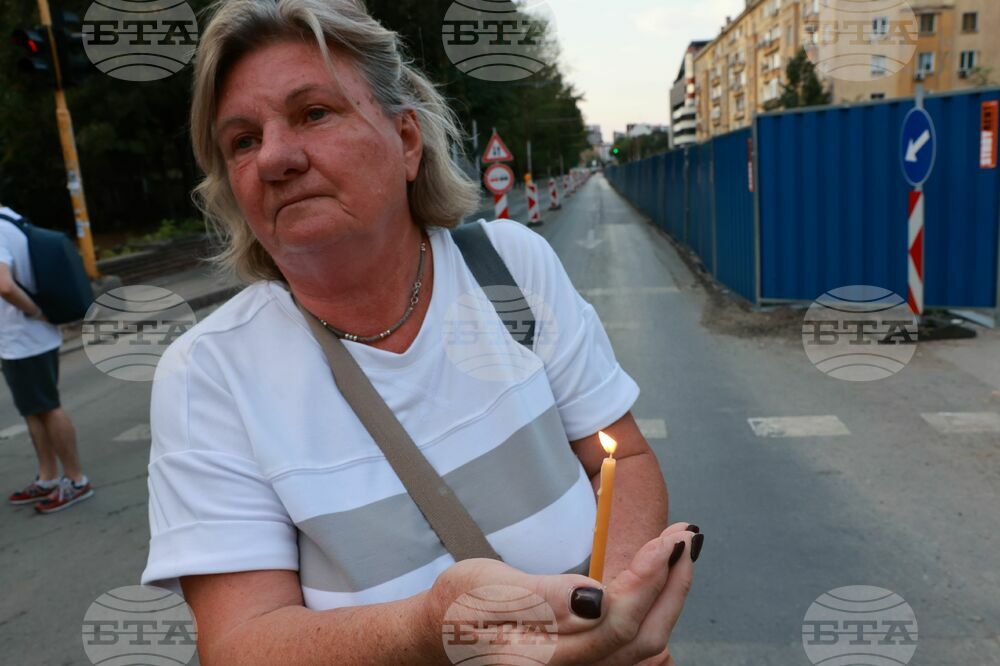 Траурно шествие - протест - "Да спасим дърветата на Опълченска"