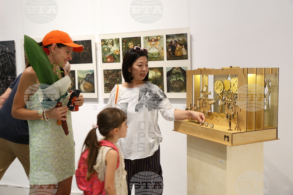 Галерия "Райко Алексиев" - Майа Петрова и ученици - изложба