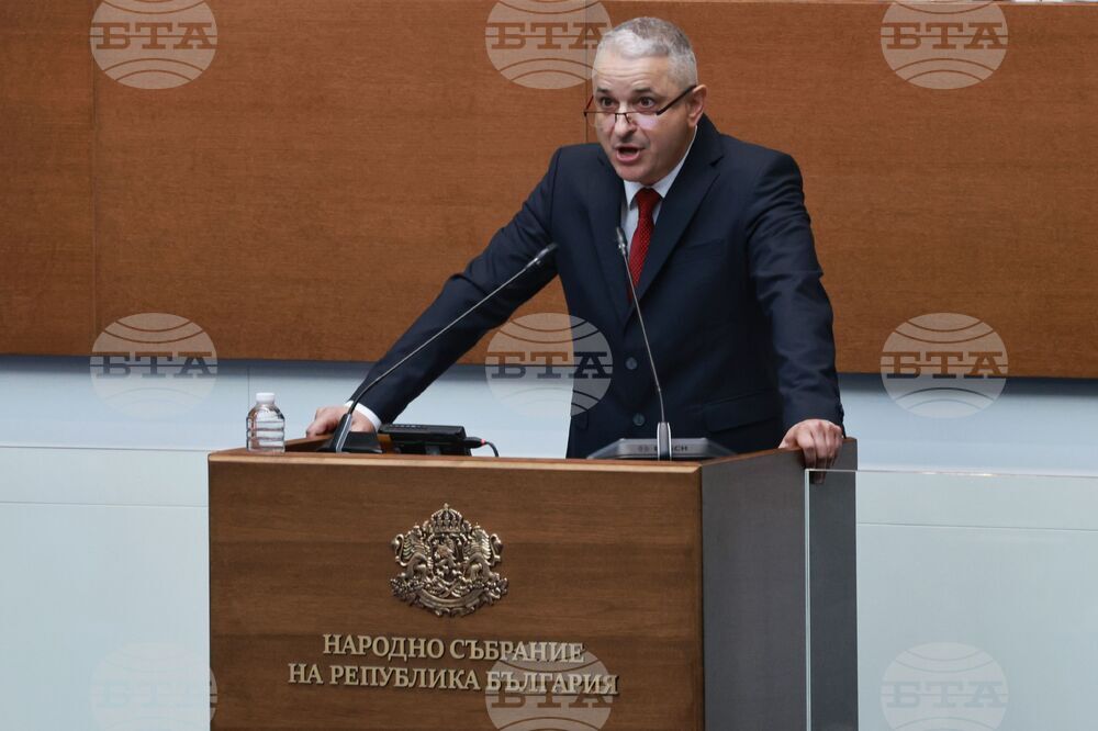 Парламент - заседание - Ангел Янчев