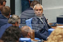 Парламент - заседание - Костадин Костадинов