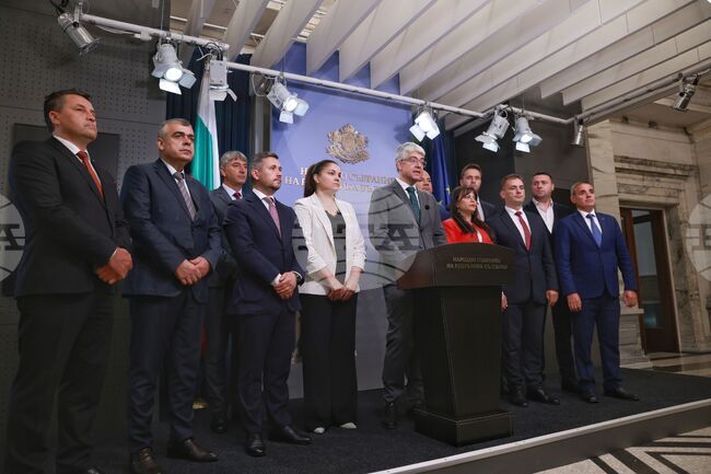 Народно събрание - пресконференция - "ДПС - Доган"