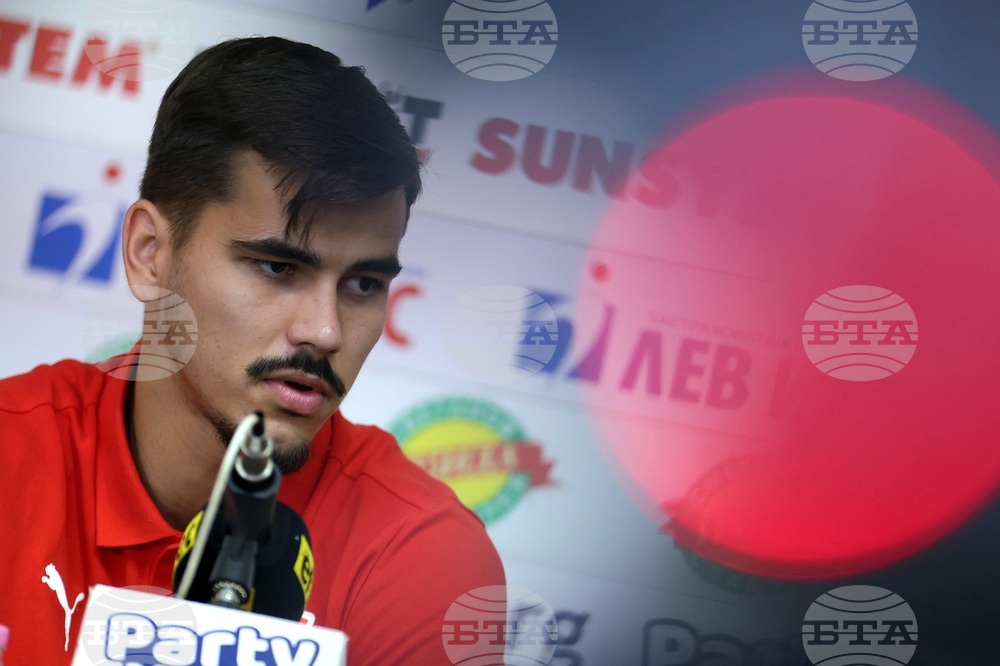 Футбол - Евгений Сердюк - награждаване и пресконференция