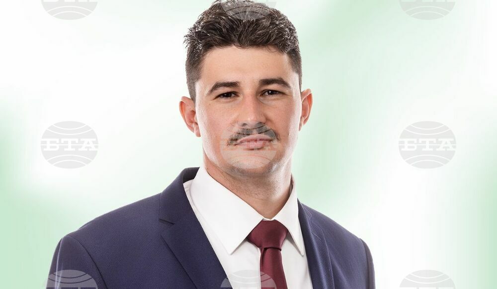 Климент Шопов: Вече е забранена рекламата на "вейпове" без никотин