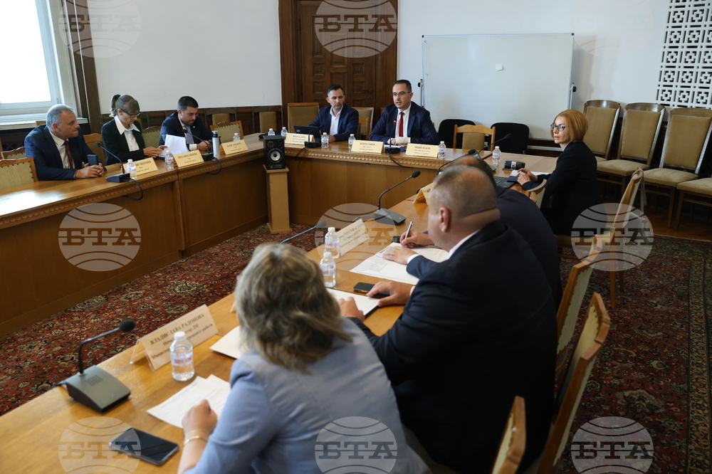 Парламент - Комисия по туризъм - заседание