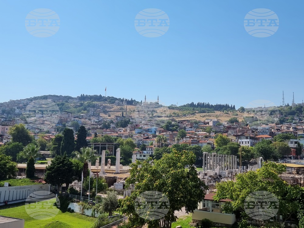 Турция - Измир - исторически пазар Кемералтъ