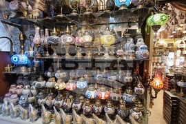 Турция - Измир - исторически пазар Кемералтъ