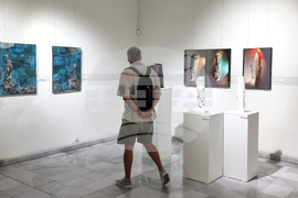 Добрич - „Хартията - същност и намеса“ - изложба