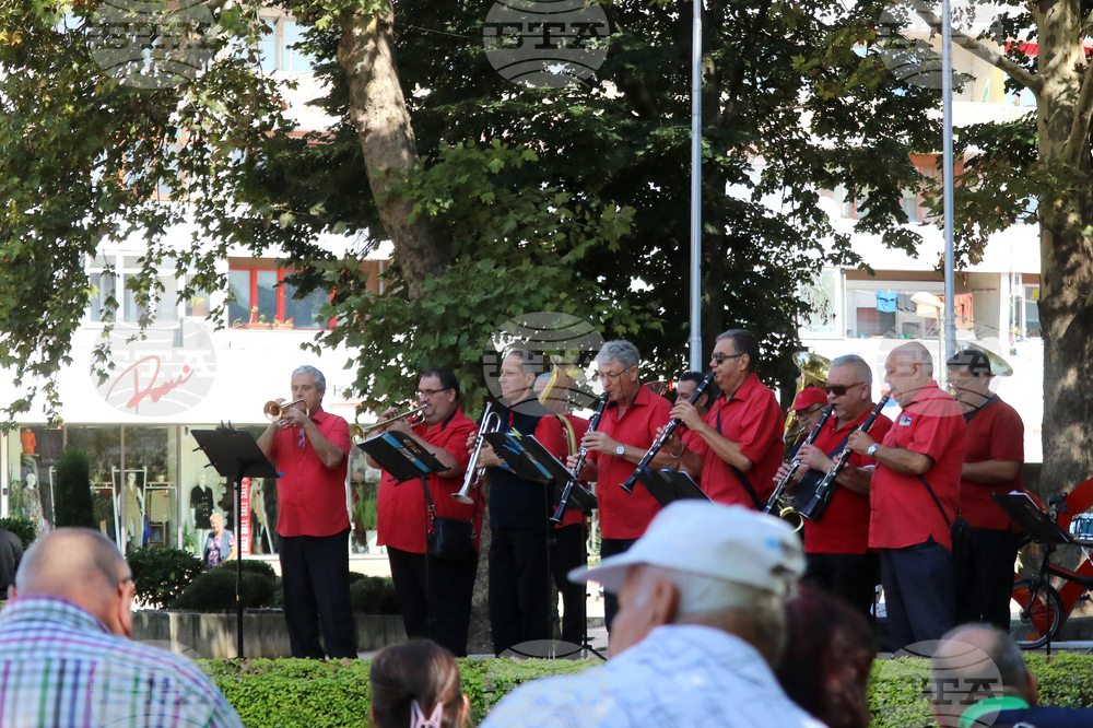 Добрич - Ден на Съединението - концерт