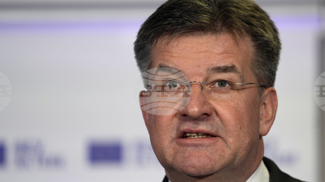 Бивш словашки външен министър и настоящ правителствен съветник подаде оставка заради "Досиетата Епстийн"