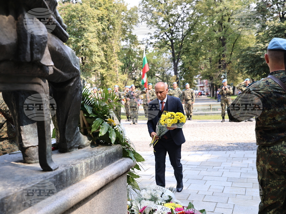 Пловдив - Съединението на България - честване - паметник на Захари Стоянов