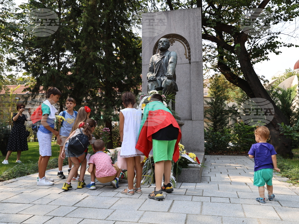 Пловдив - Съединението на България - честване - паметник на Захари Стоянов