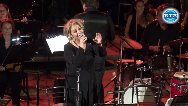 „Аполония“ е подарък и за артистите, и за публиката, каза пред БТА Хилда Казасян