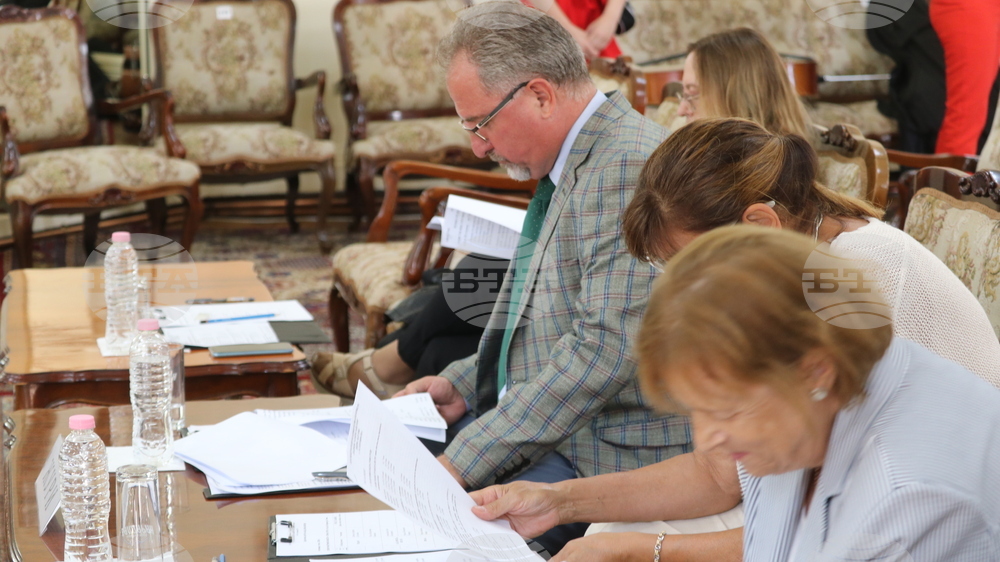 Добрич - „Надежди, таланти, майстори“ - конкурс