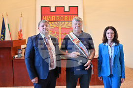 Чипровци - проф. д-р Гаврилов - почетен гражданин