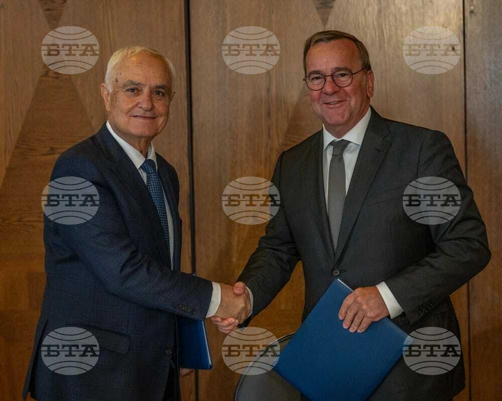 Defence Ministers of Bulgaria, Germany Sign Programme Agreement for Joint Purchase of IRIS-T Missile Systems
