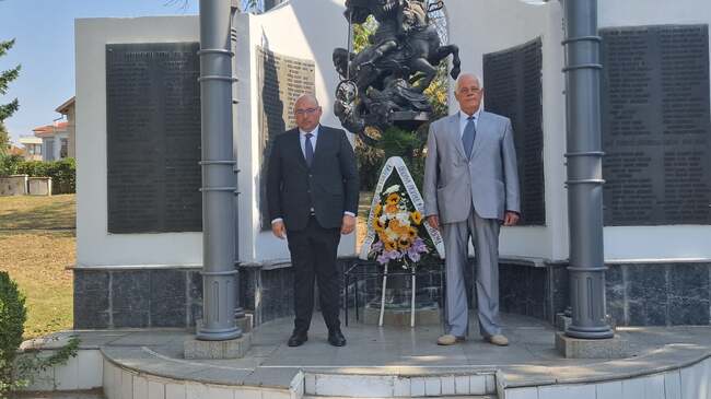 Разград отбеляза Деня на Съединението пред Войнишкия паметник 