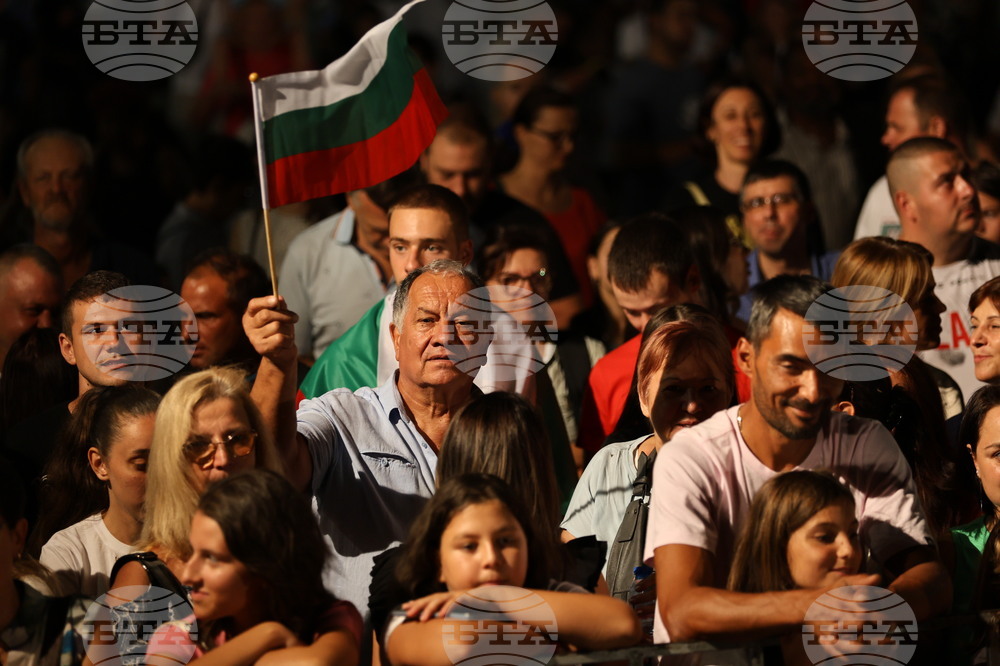 Пловдив - Съединение на България - годишнина - тържествена заря-проверка