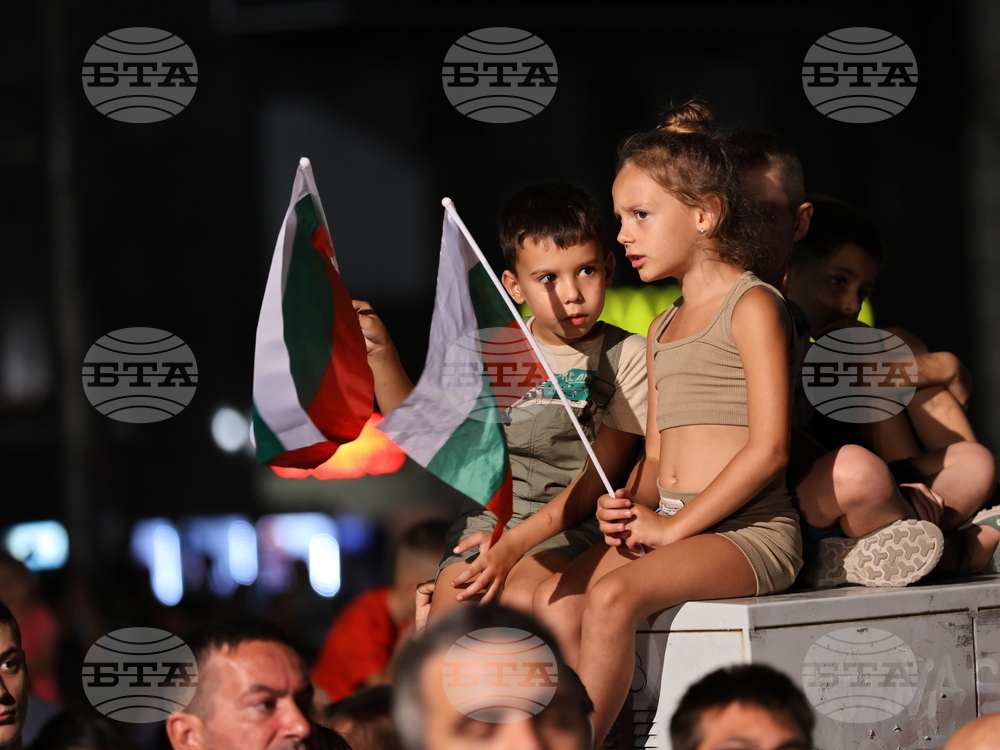 Пловдив - Съединение на България - годишнина - тържествена заря-проверка