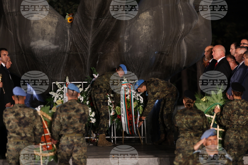 Пловдив - Съединение на България - годишнина - тържествена заря-проверка