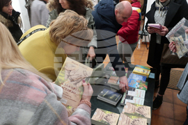 Плевен - Мадлен Алгафари - нова книга