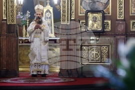 Катедрален храм "Св. великомъченица Неделя" - архиерейска заупокойна света литургия - патриарх Неофит