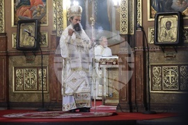 Катедрален храм "Св. великомъченица Неделя" - архиерейска заупокойна света литургия - патриарх Неофит