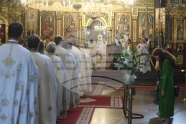 Катедрален храм "Св. великомъченица Неделя" - архиерейска заупокойна света литургия - патриарх Неофит