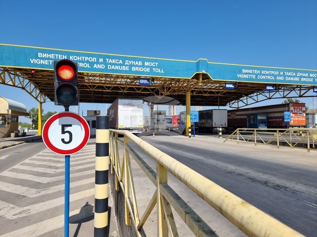 Danube Bridge to Close for Traffic for 12 Hours for Cars, 24 Hours for Heavy-Duty Trucks on Nov. 4-5