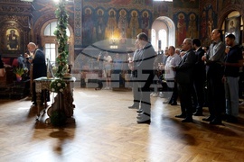 Иван Гарелов - поклонение