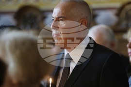 Иван Гарелов - поклонение