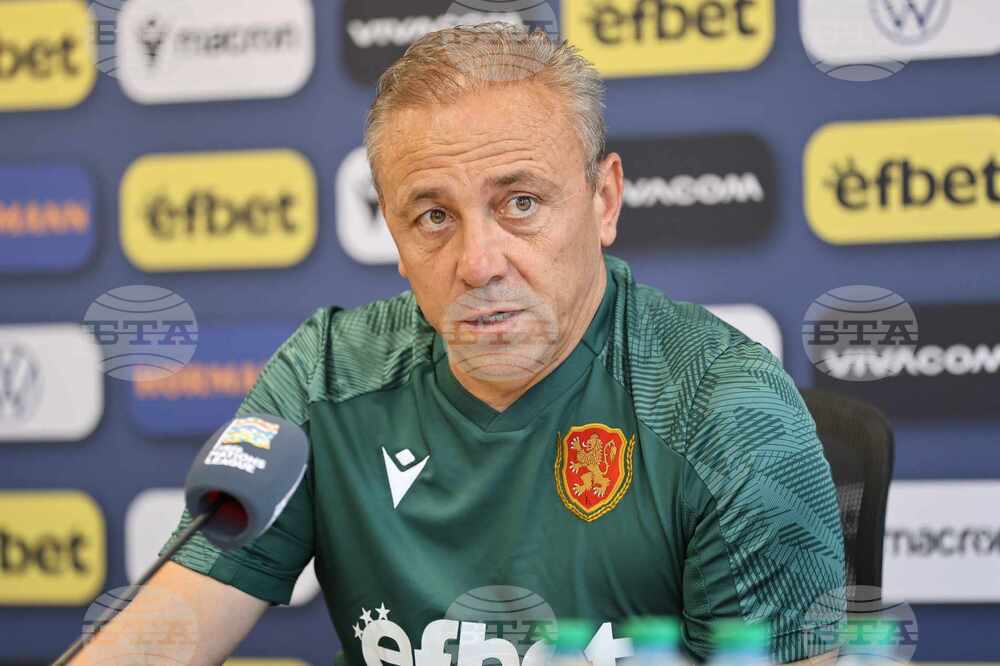 Илиан Илиев остава старши треньор на националния отбор на България по футбол