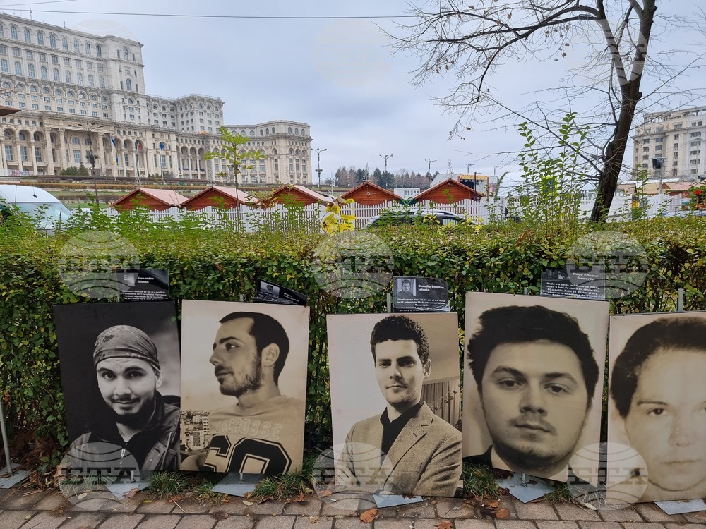 Черно-бял спомен в снимки за трагедията в румънския клуб "Колектив"